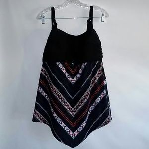 Nwt Cacique sz 22 Swim Top Support